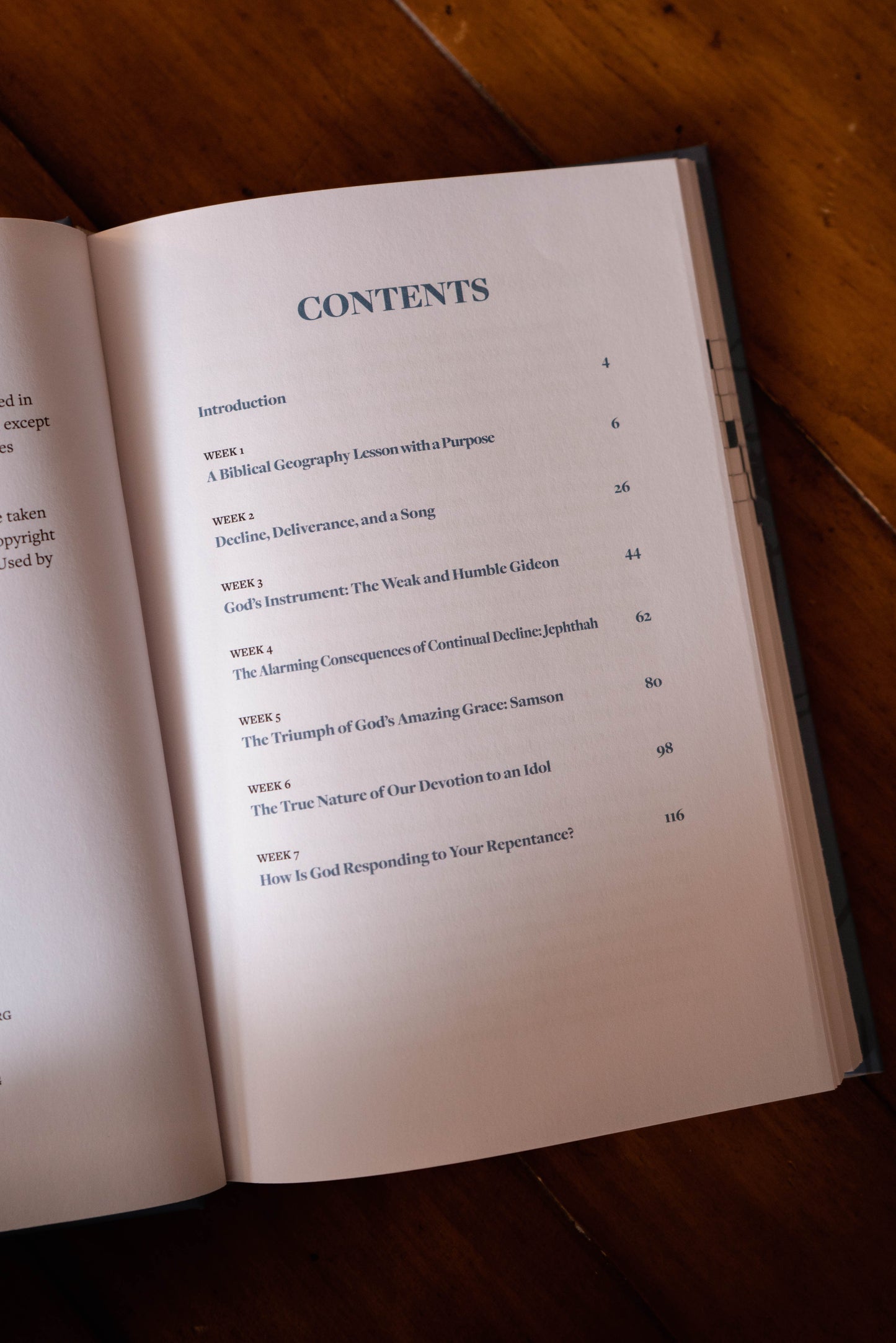 Living with the True God: Lessons from Judges | 10 Workbooks + DVD + Digital Streaming Access